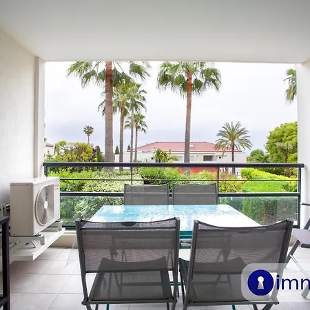 Apartment Air-conditioned With Pool St Laurent Du *
