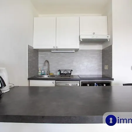 Apartment Air-conditioned With Pool St Laurent Du Saint-Laurent-du-Var