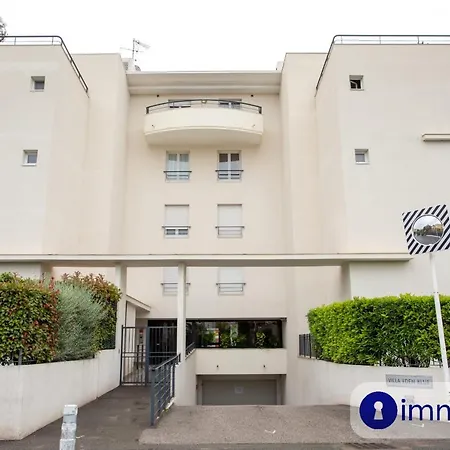 Apartment Air-conditioned With Pool St Laurent Du *